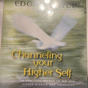 Edgar Cayce  spiritual visionary channeling your higher self
